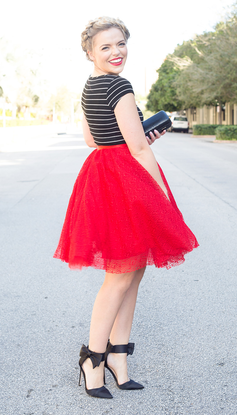 red-lace-tulle-skirt-valentine-outfit