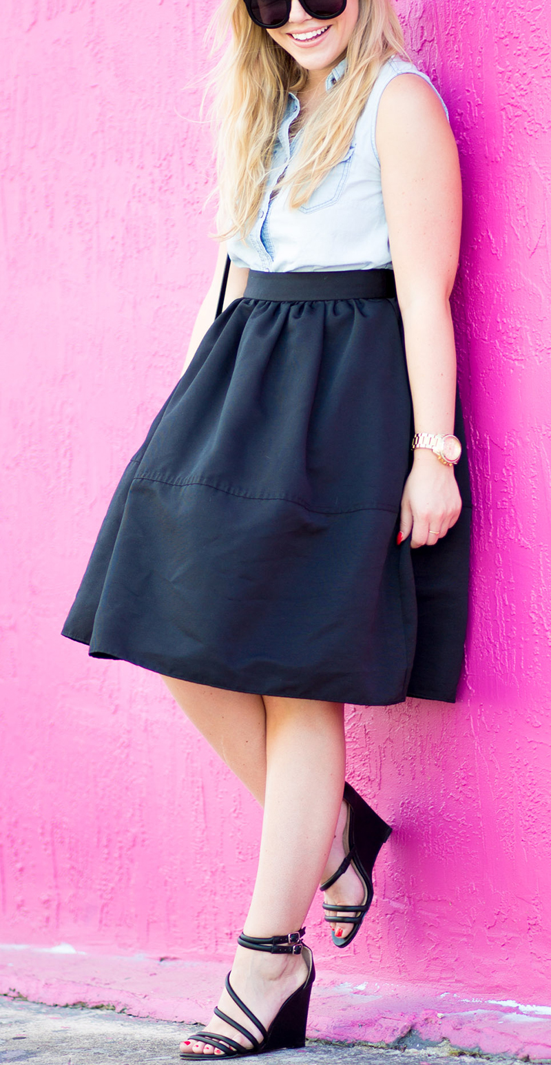 black-midi-skirt-fuchsia-wall