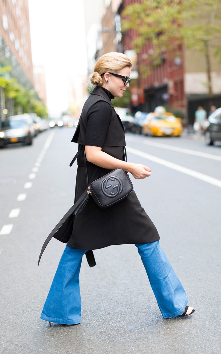 5 Ways to Wear | Basic Black Turtleneck - Color By K