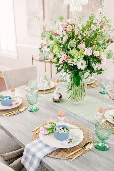 Easter Tablescape | 3 Tips for Selecting Your Tabletop - Color By K