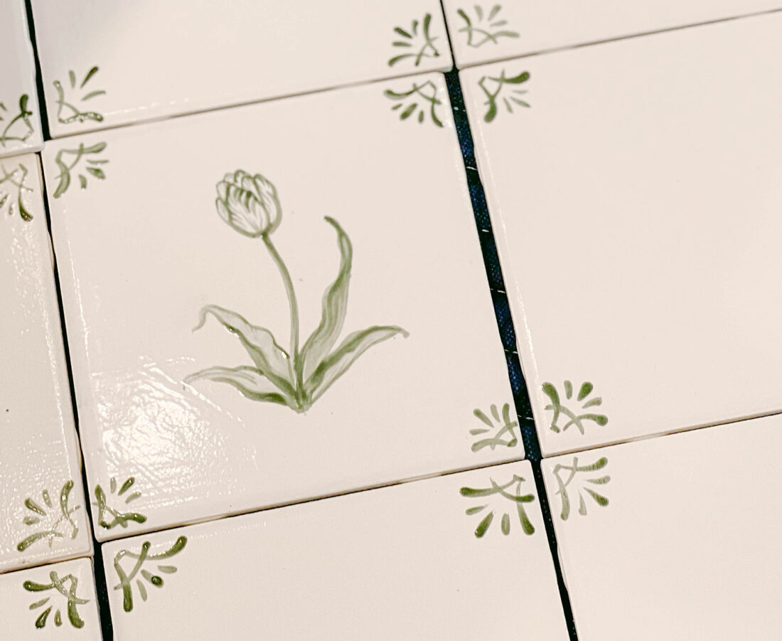 Creating a Custom Delft Green Floral Tile